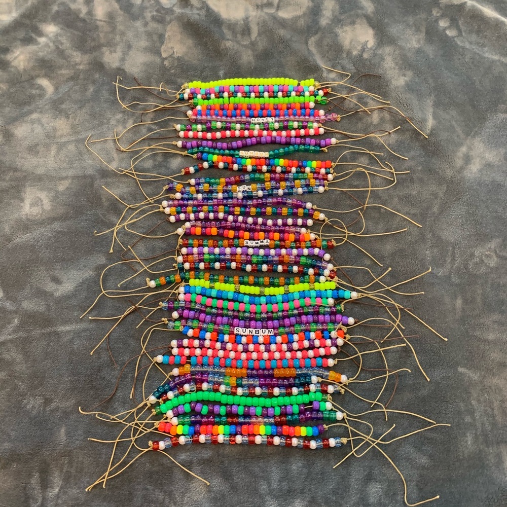 VSCO BEADED BRACELETs - Picture 4 of 7